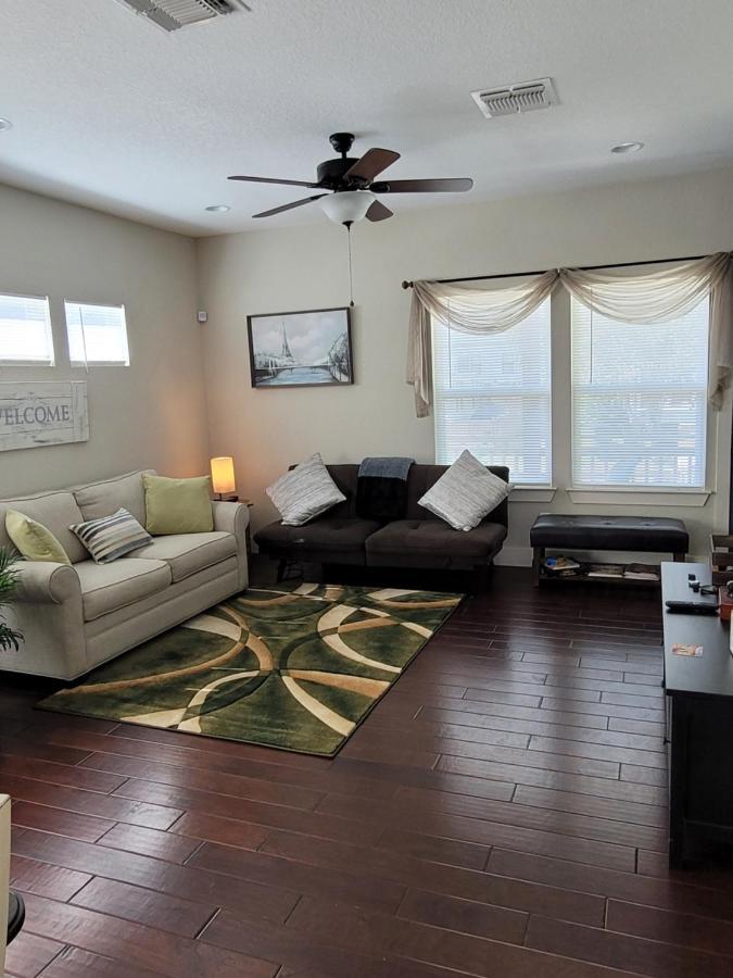 Spacious Townhouse Minutes From Downtown Sa. San Antonio Exteriör bild