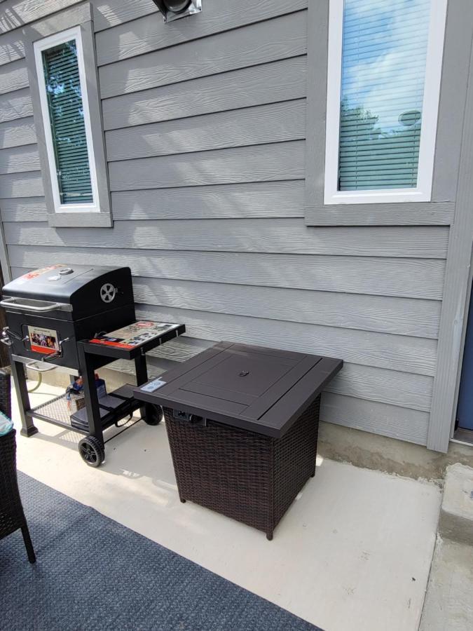 Spacious Townhouse Minutes From Downtown Sa. San Antonio Exteriör bild