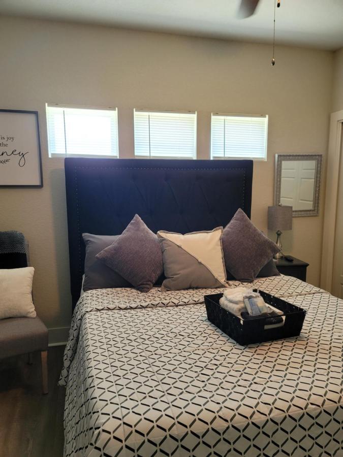 Spacious Townhouse Minutes From Downtown Sa. San Antonio Exteriör bild